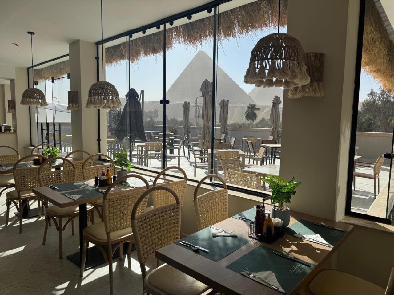 La Boutique Hotel - Vue Des Pyramides Kafrat al Jabal Exterior foto